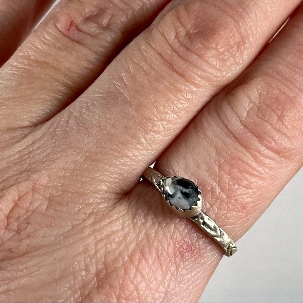 Solid 925 Sterling Silver Matte Finish White Buffalo Gemstone Ring Size 9.25